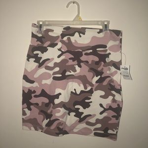 A short pencil skirt